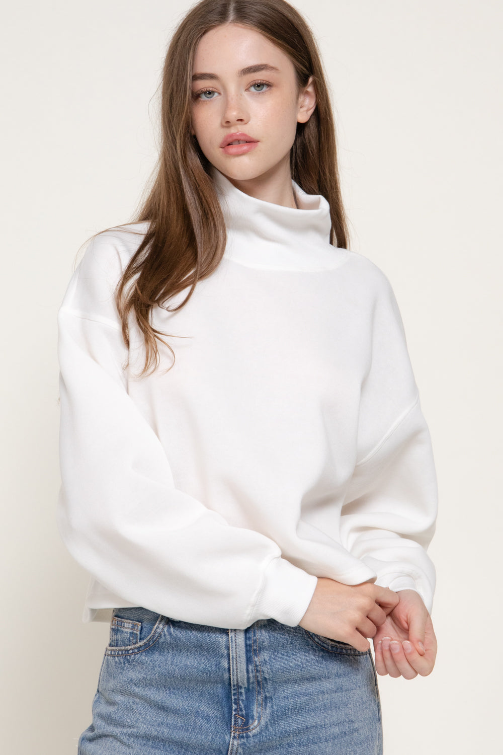 Ctv T15555 white